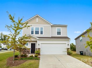 15224 Lake Ridge Rd, Charlotte, NC 28278