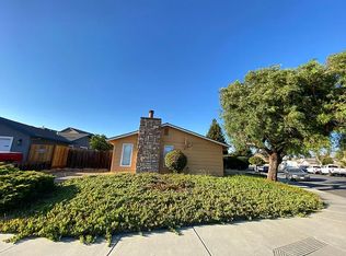 1730 Cerra Vista Dr, Hollister, CA 95023