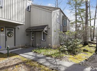 10 Talcott Gln UNIT F, Farmington, CT 06032