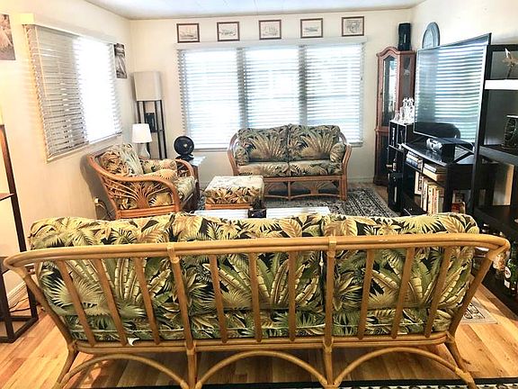 4th image of 1223 Teahouse Dr