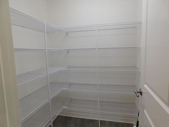 4th image of 3123 Ely Cir