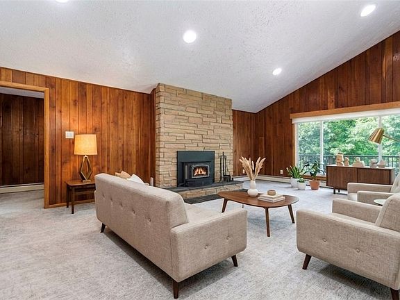 4th image of 180 Lower Harmony Rd