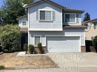 5605 Moonlight Way, Elk Grove, CA 95758