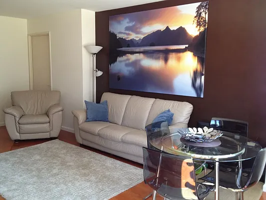 Rented by Sotheby's International Realty | media 11