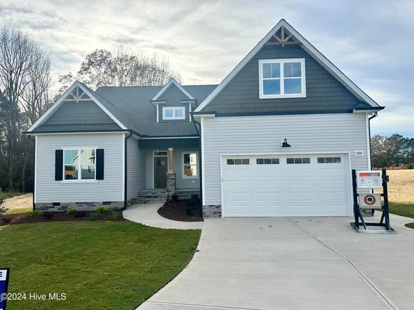 258 Noramac Court, Selma, NC 27576