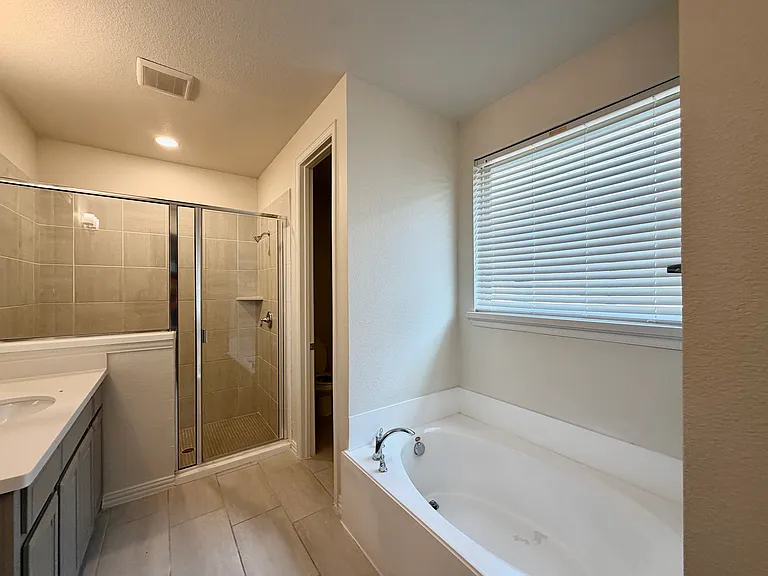 10112 Haversham Dr — Photo 19
