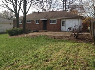 8746 Villa Crest Dr, Saint Louis, MO