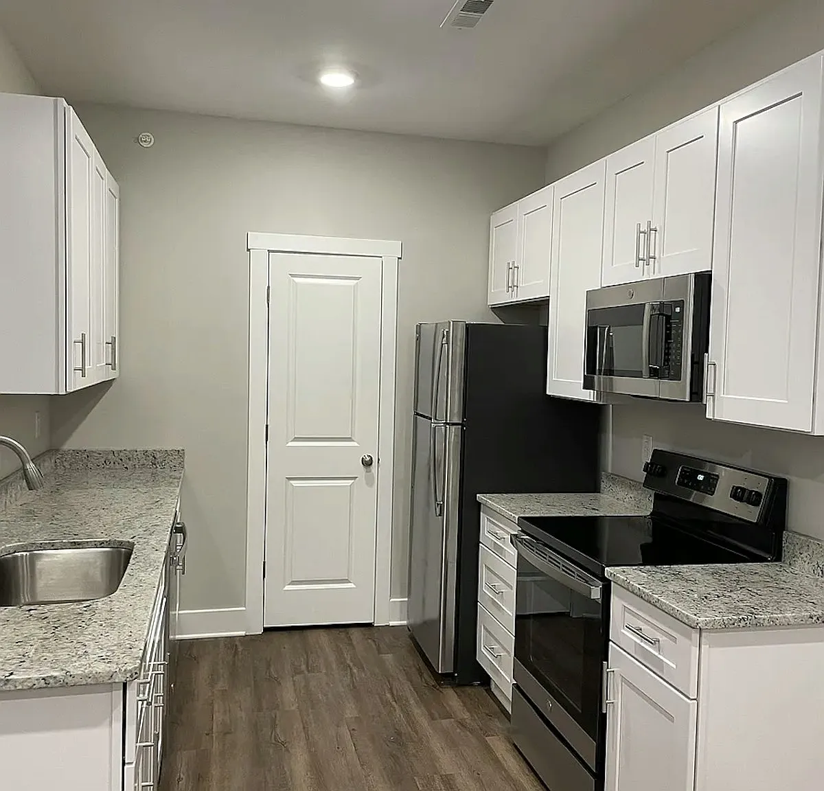 456 English Commons Drive Building A — Photo 1