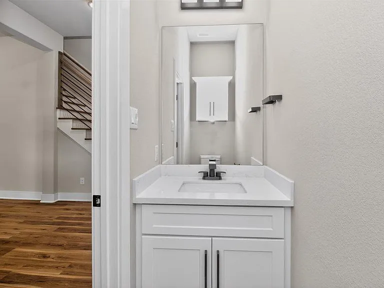 4217 Mallow St #B — Photo 11