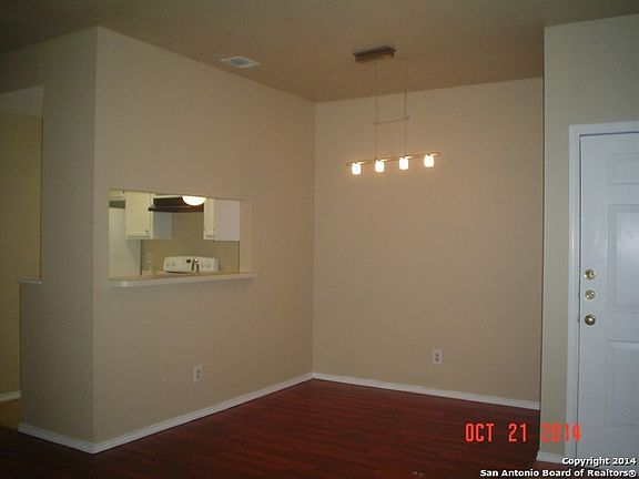 3rd image of 11839 Parliament Dr #1521