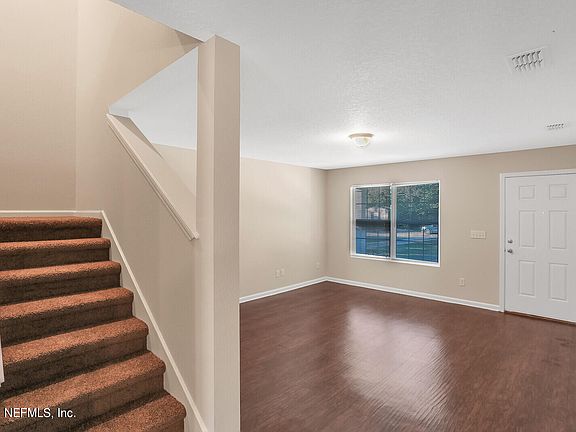 5th image of 8994 Galveston Ave
