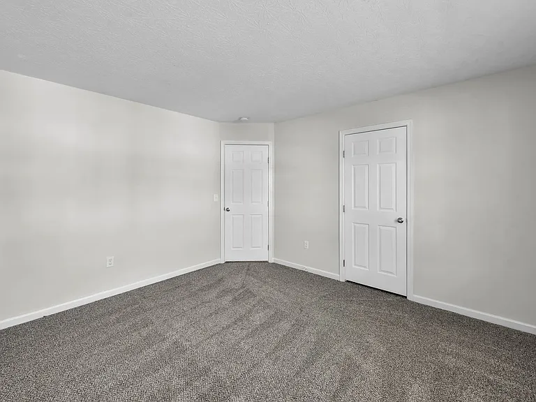 6035 Marsh Cir — Photo 16