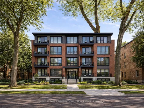 907 Glencairn Ave, Toronto, ON M6B 2A6