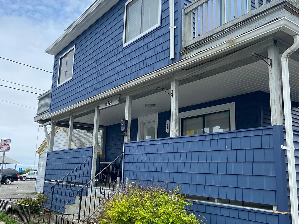 1 M St #2