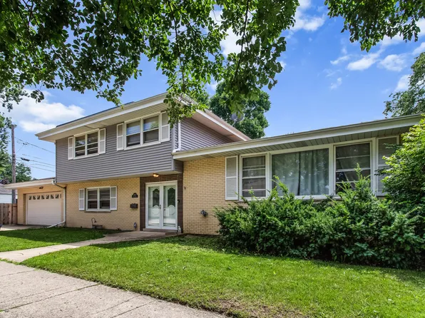 1525 Elm St, Park Ridge, IL 60068