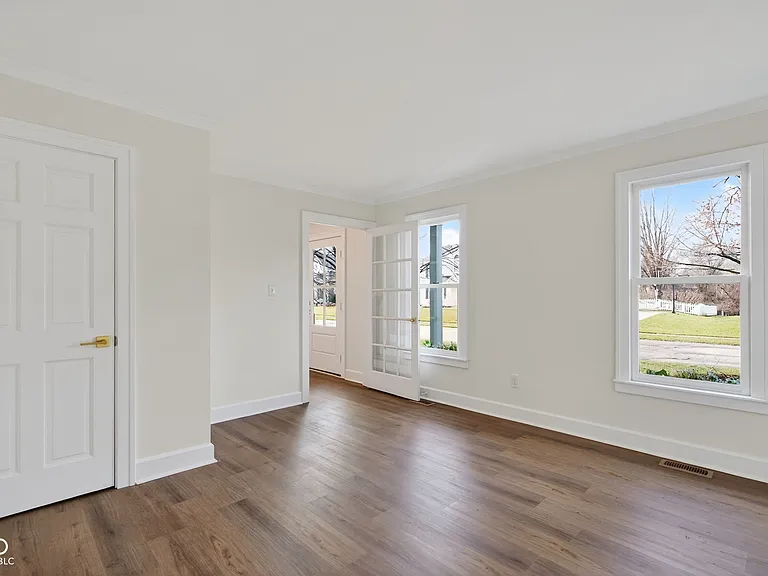 3302 Terra Vista Ln — Photo 4