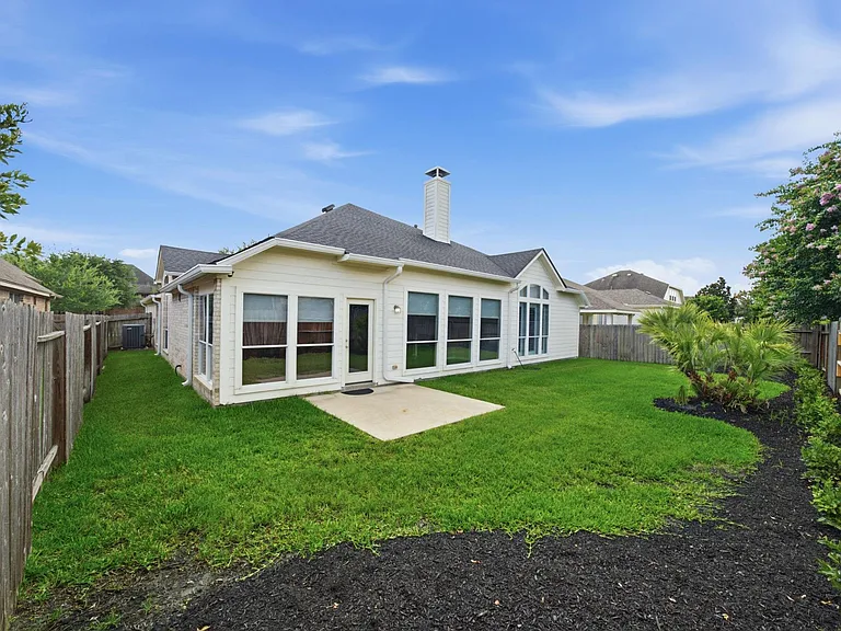 10703 Twilight Creek Ln — Photo 39