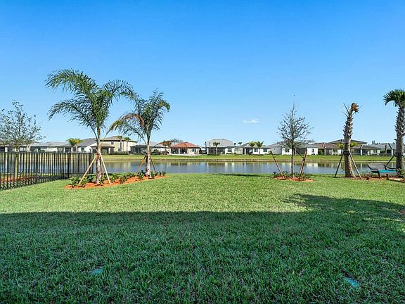 2nd image of 643 SE Villandry Way