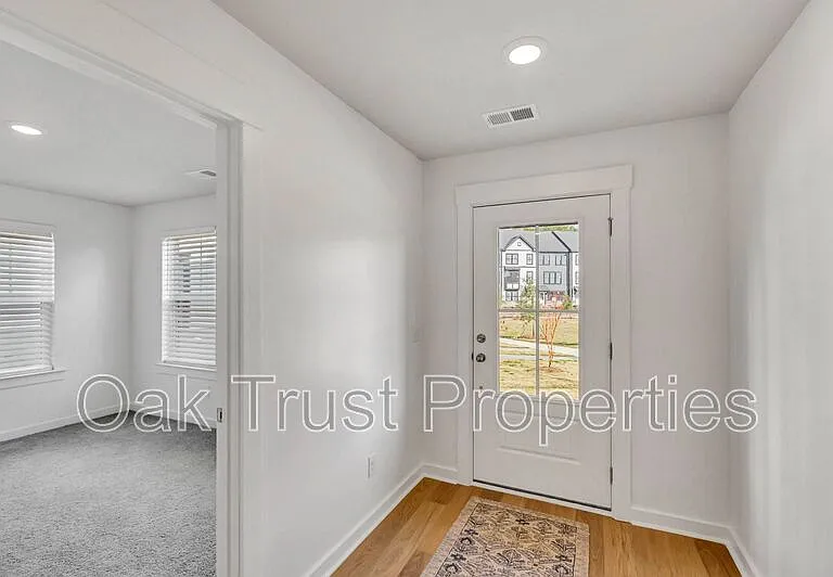 236 Somerset Acres Dr — Photo 5