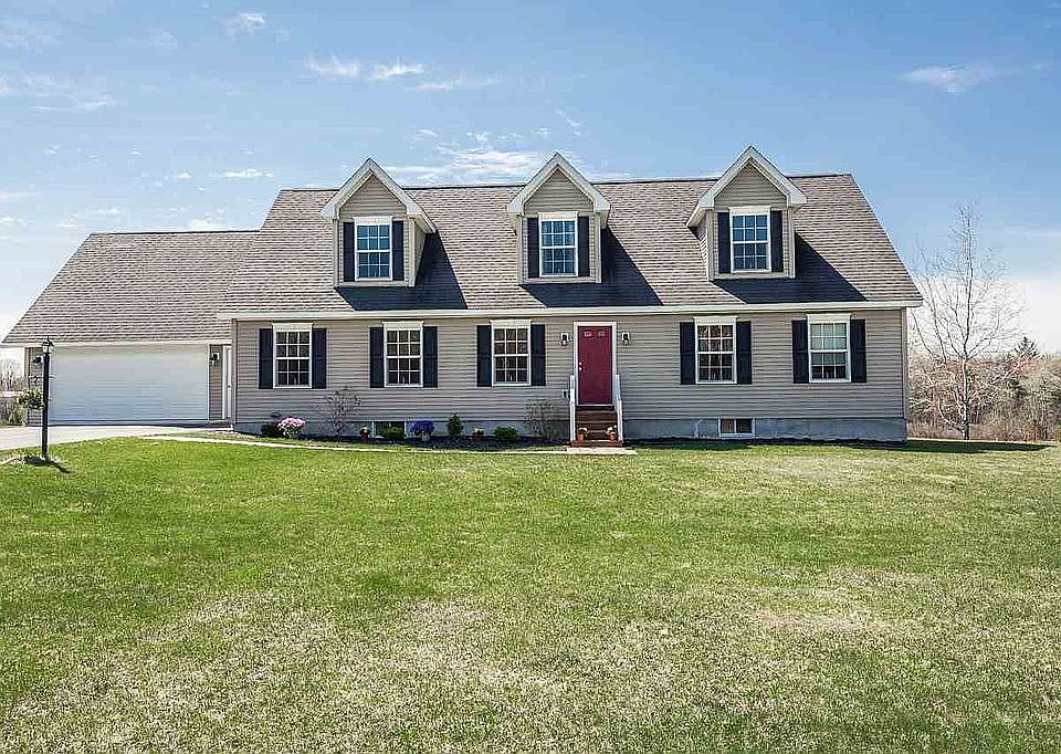 2nd image of 111 Sanford Dr