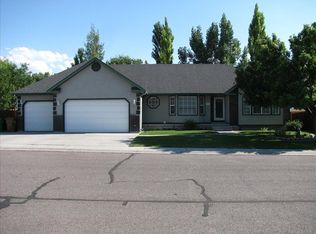 777 Leonidas St, Chubbuck, ID 83202