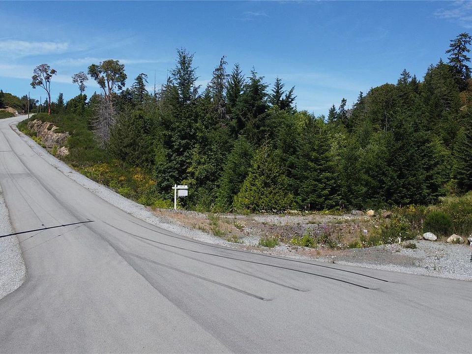 1st image of 18 Eagle Dr