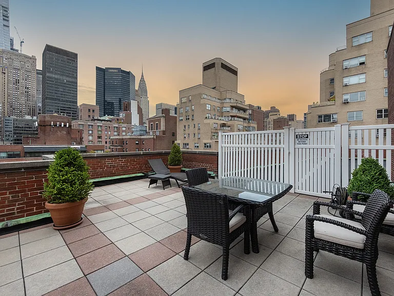36 E 36th St #5-I — Photo 16