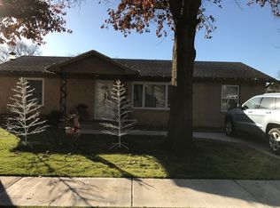 439 E Pearl St, Mulvane, KS 67110