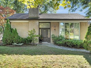 36 Tangmere Rd, Toronto, ON M3B2N3