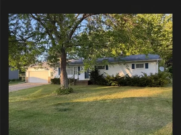 520 Williams St, Conneaut, OH 44030