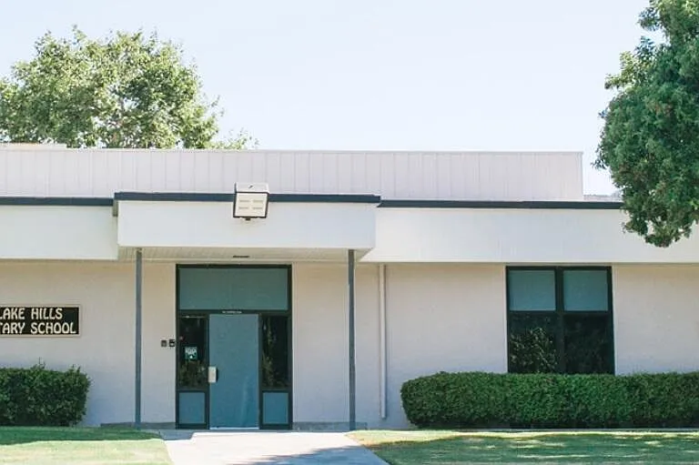 3287 Sierra Dr — Photo 39