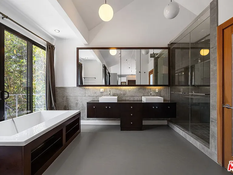3655 May St — Photo 28