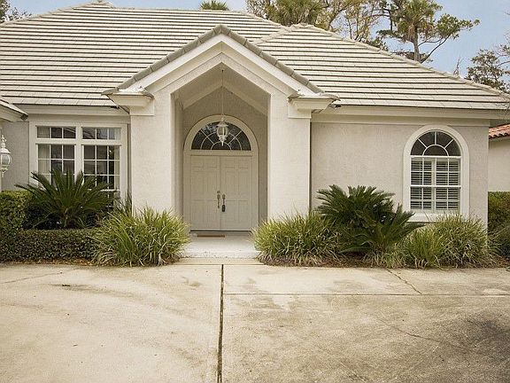 3rd image of 160 Plantation Cir