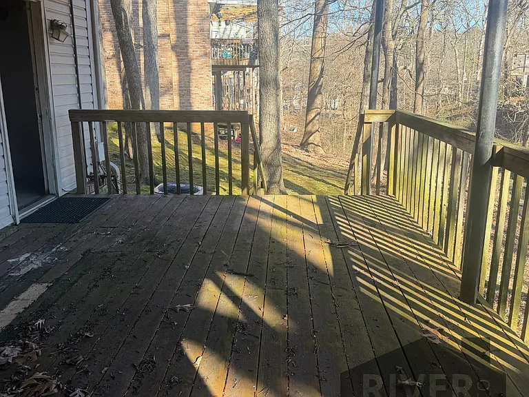 212 Woodcastle Dr — Photo 20