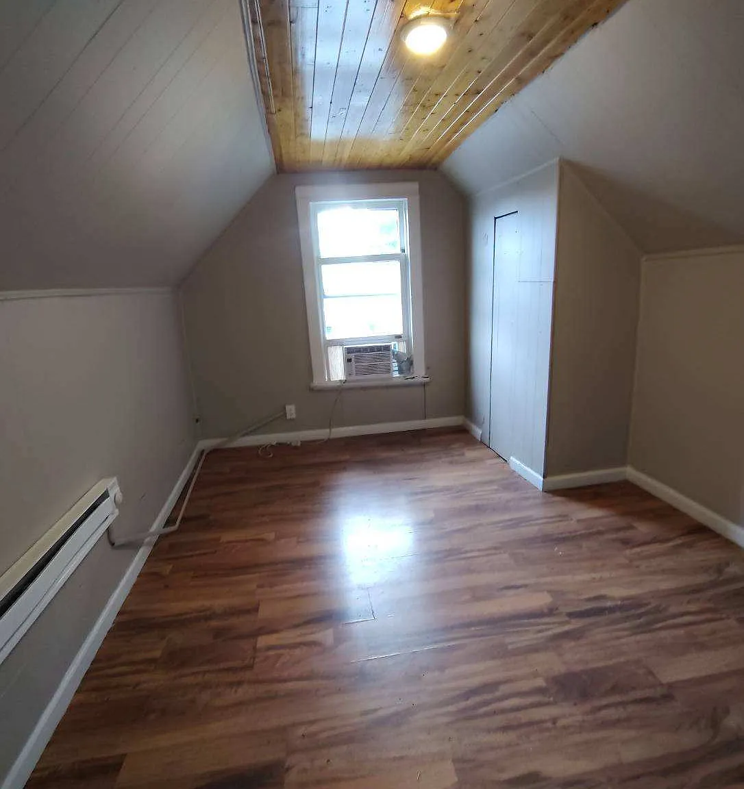 1 bed, 552 sqft, $575 — Photo 2