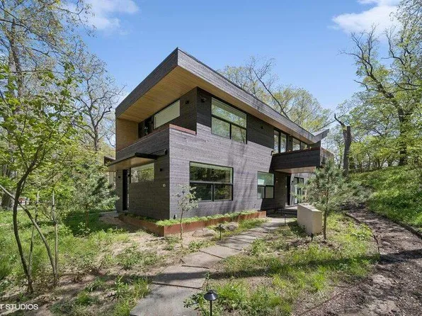 113 Hazelwood Trl, Michigan City, IN 46360