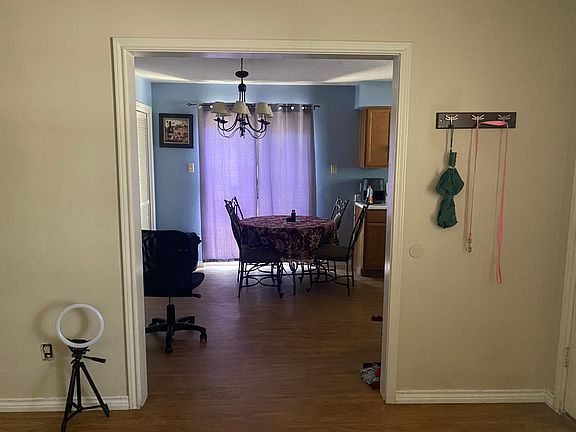 3rd image of 606 San Mario Ct