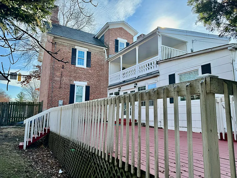 3210 Harford Rd — Photo 49