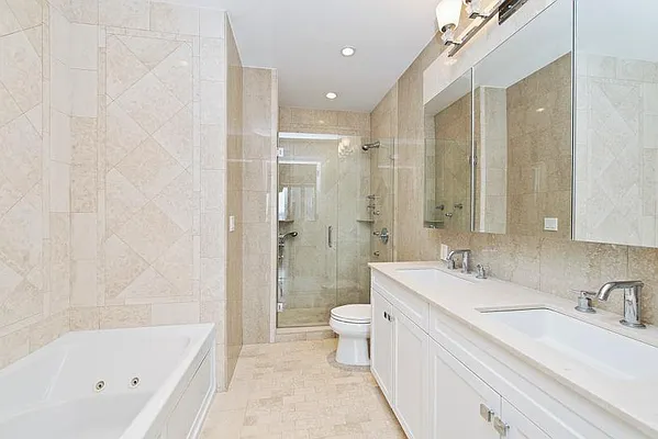 Rented by Keller Williams NYC | media 35