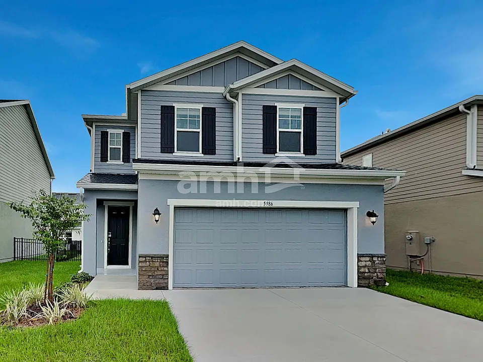 5986 Pinewood Estates Dr