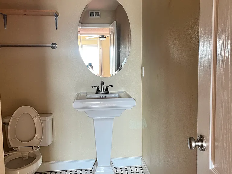 2047 Dixie Belle Dr #S — Photo 11
