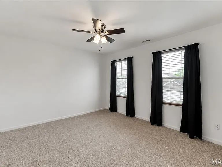 1824 English Oak Dr — Photo 16
