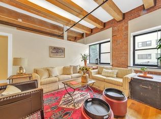 33 Sleeper St APT 210, Boston, MA 02210