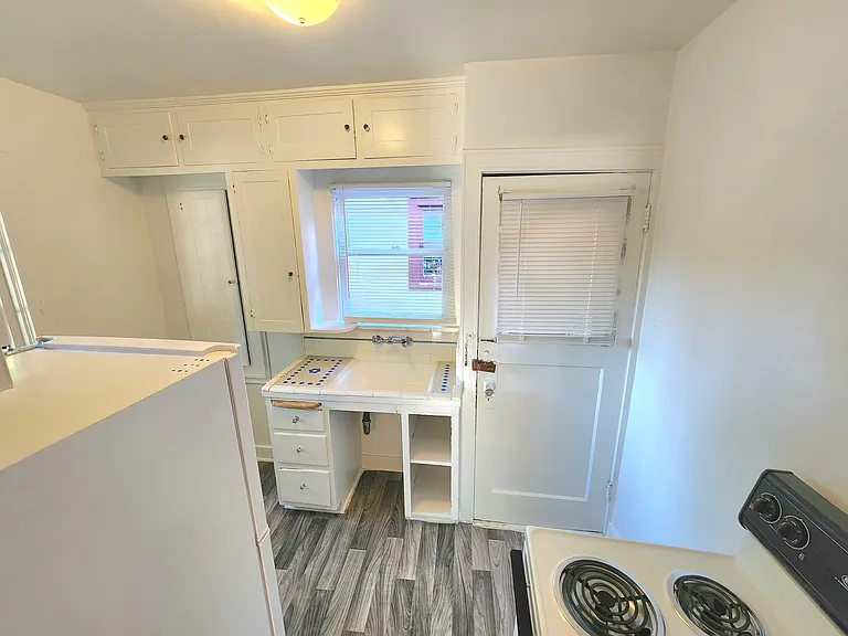 Theresa Renee Apartments — Photo 6
