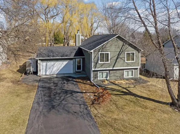 18912 Pennington Ave, Eden Prairie, MN 55346
