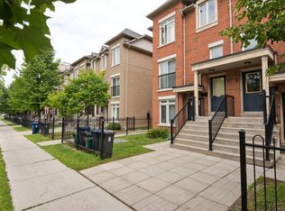 7 Welsford Gdns, North York, ON M3A 3S1