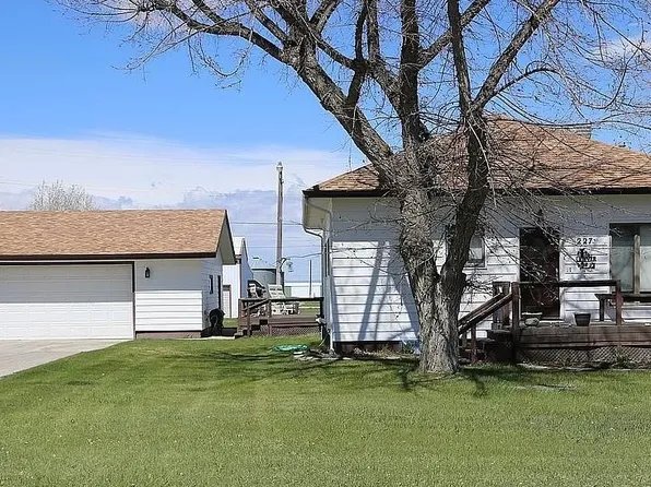 227 Dupuyer Ave, Valier, MT 59486