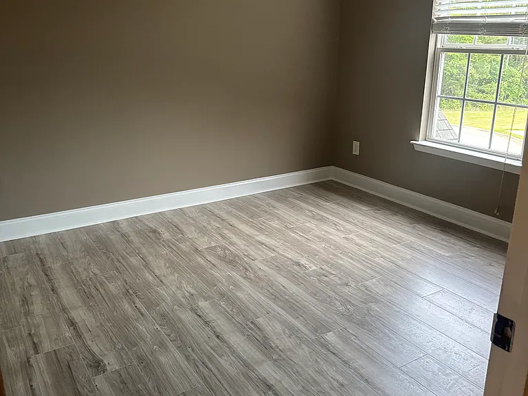 2nd floor bedroom