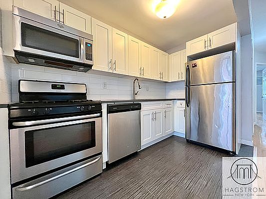 1st image of 242A Macdougal St #6