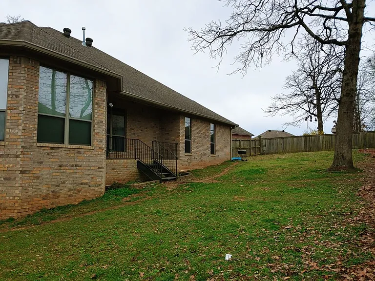 9124 Wetherbee Cir — Photo 30